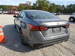 نيسان ألتيما